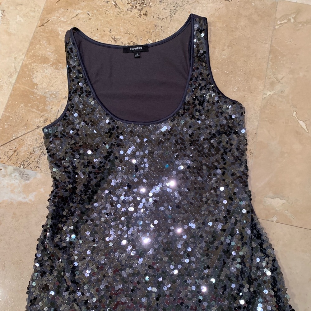 Express sequin top